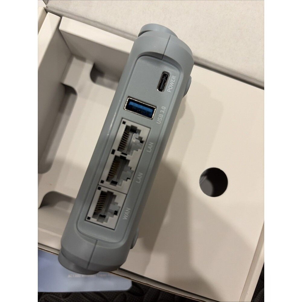 GL.iNet GL-MT1300 Beryl Pocket sized Wireless Travel Router White Open Box - Picture 5 of 7